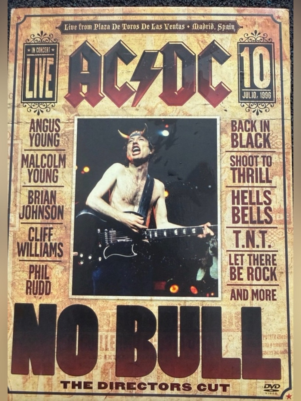AC/DC No Bull DVD - phenomenal for any fan of AC/DC. Limited edition.